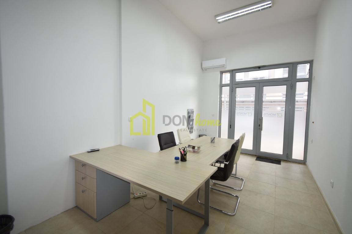 Poslovni prostor 20m2, Tološka šuma